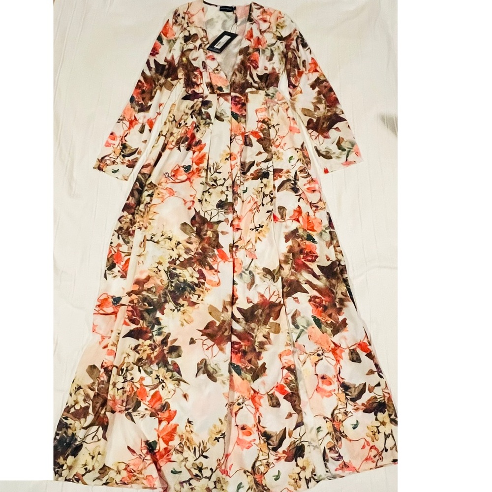 PRETTY LITTLE THING Floral Print Maxi Dress